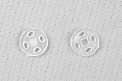 Кнопки пришивные пластиковые 10 мм, блистер 24шт, цв.-прозрачные - купить в Симферополе. Цена: 48.41 руб.